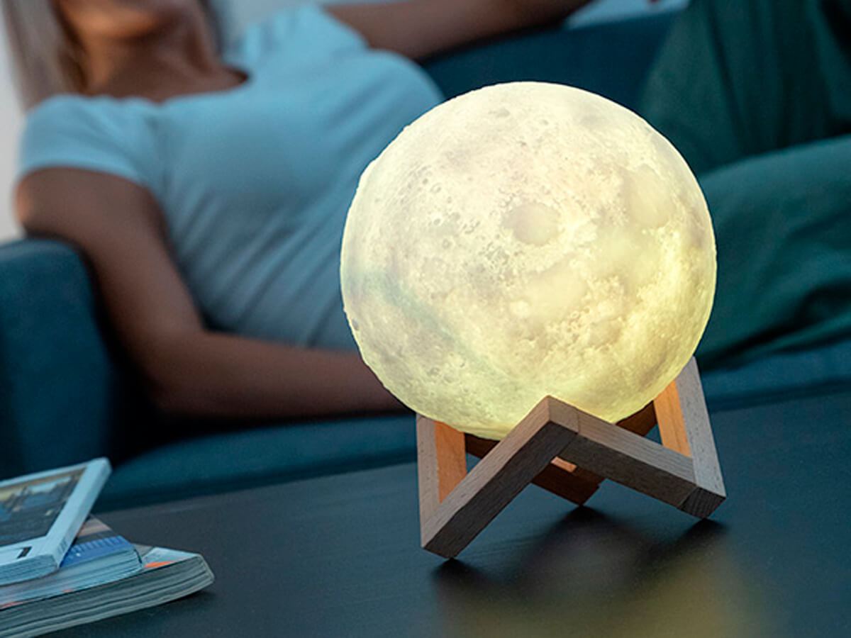 Lampara Luna 3D.