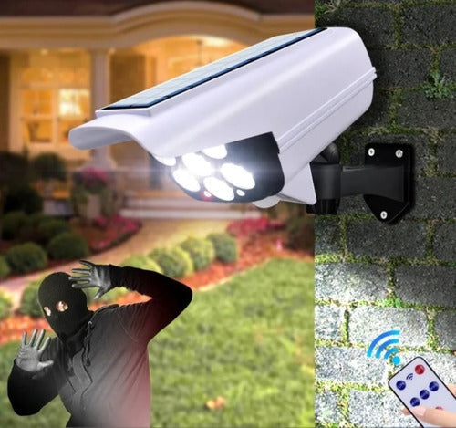 LAMPARA TIPO CAMARA CON SENSOR DE MOVIMIENTO, PANEL SOLAR Y LUZ LED RECARGABLE